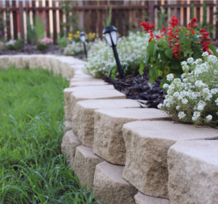Curved_Classic_Wall_edge_with_flower_garden